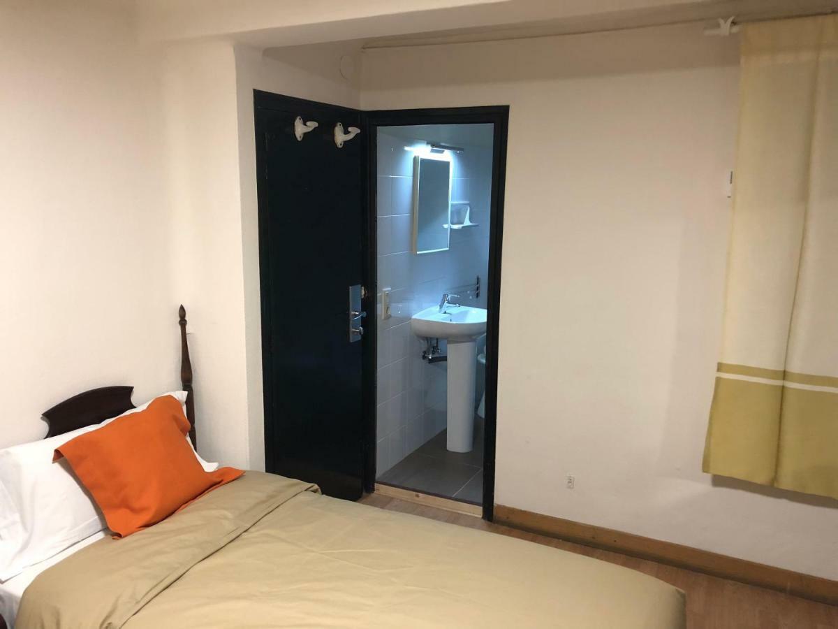 Hostal Di Verena Puigcerdà Εξωτερικό φωτογραφία