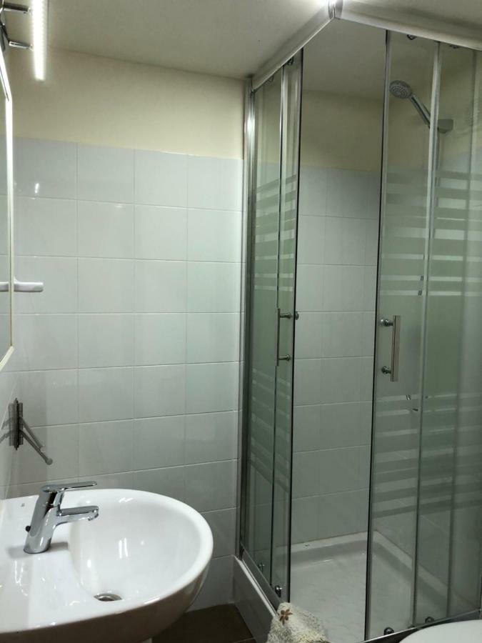Hostal Di Verena Puigcerdà Εξωτερικό φωτογραφία