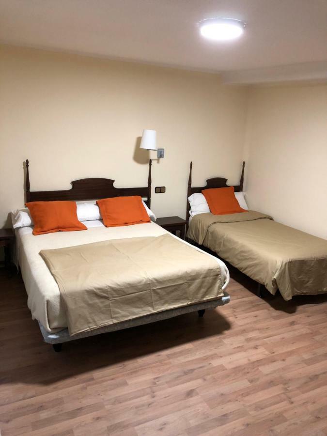 Hostal Di Verena Puigcerdà Εξωτερικό φωτογραφία