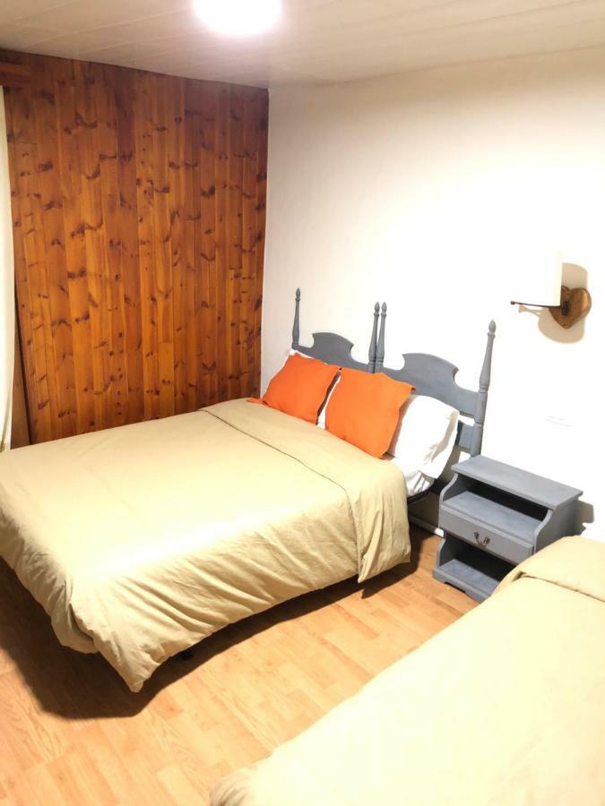 Hostal Di Verena Puigcerdà Εξωτερικό φωτογραφία