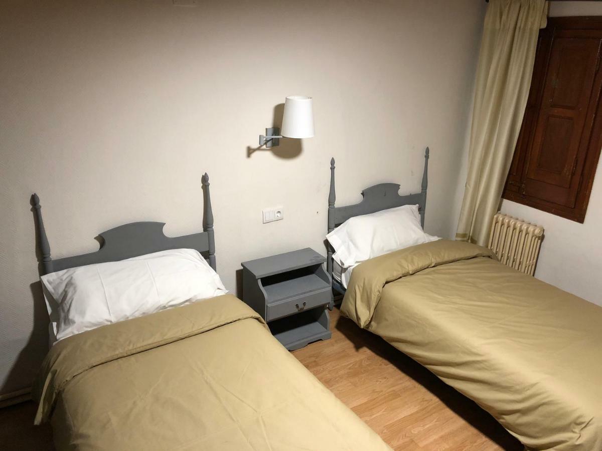 Hostal Di Verena Puigcerdà Εξωτερικό φωτογραφία