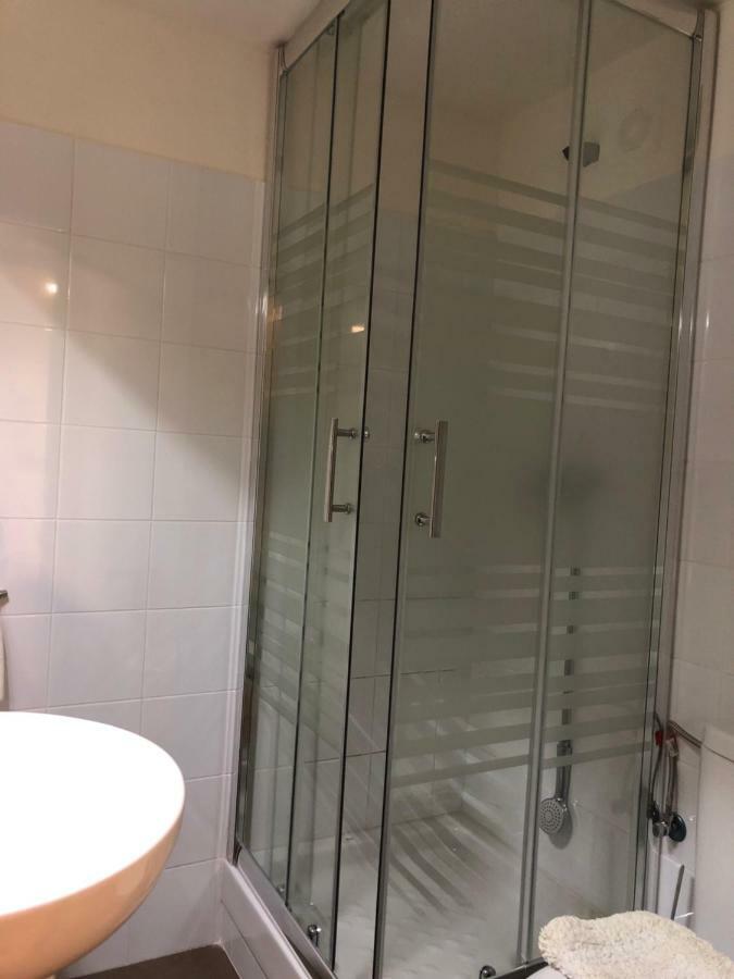 Hostal Di Verena Puigcerdà Εξωτερικό φωτογραφία