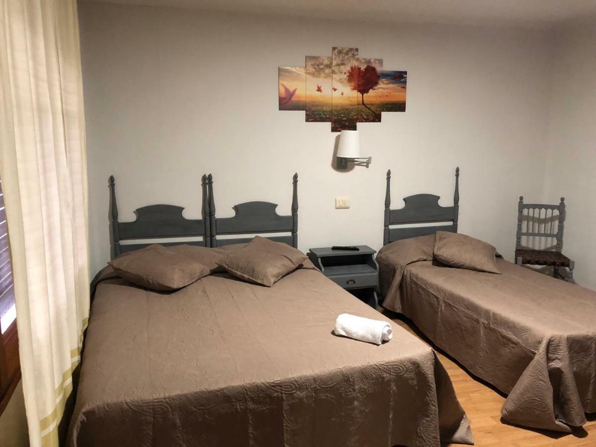 Hostal Di Verena Puigcerdà Εξωτερικό φωτογραφία