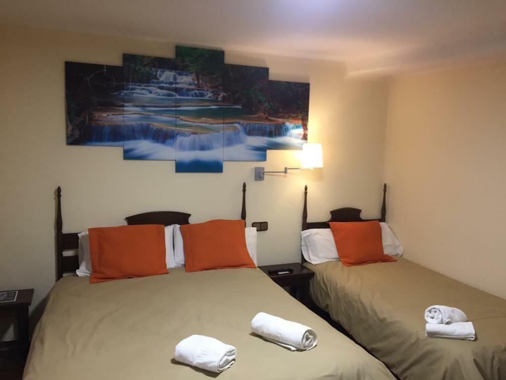 Hostal Di Verena Puigcerdà Εξωτερικό φωτογραφία